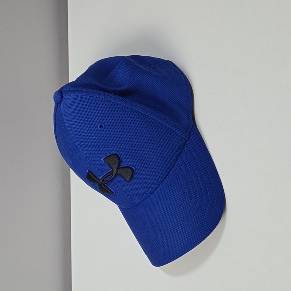 Under Armour UA Blitzing stretch Blue Fit Cap. Size L/XL EUC - Picture 2 of 5